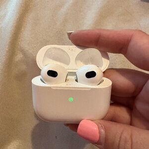 Apple AirPods with White Charging Case